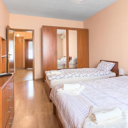 Like Home Burgas Exterior foto